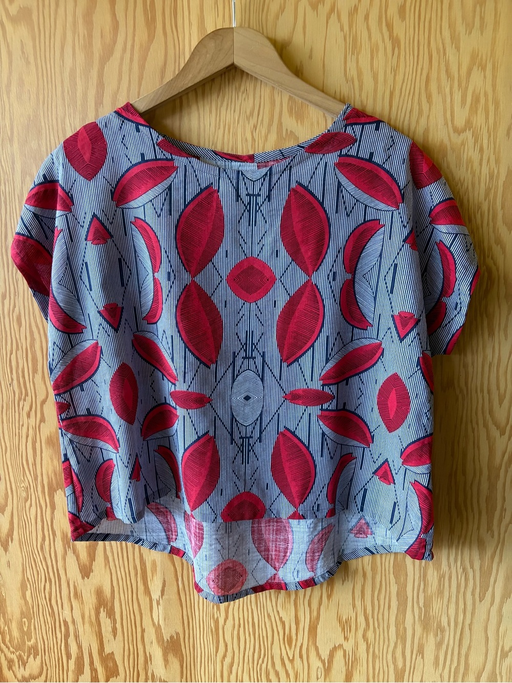 Boxy Short-Sleeve Blouse in Red and Blue Brand New